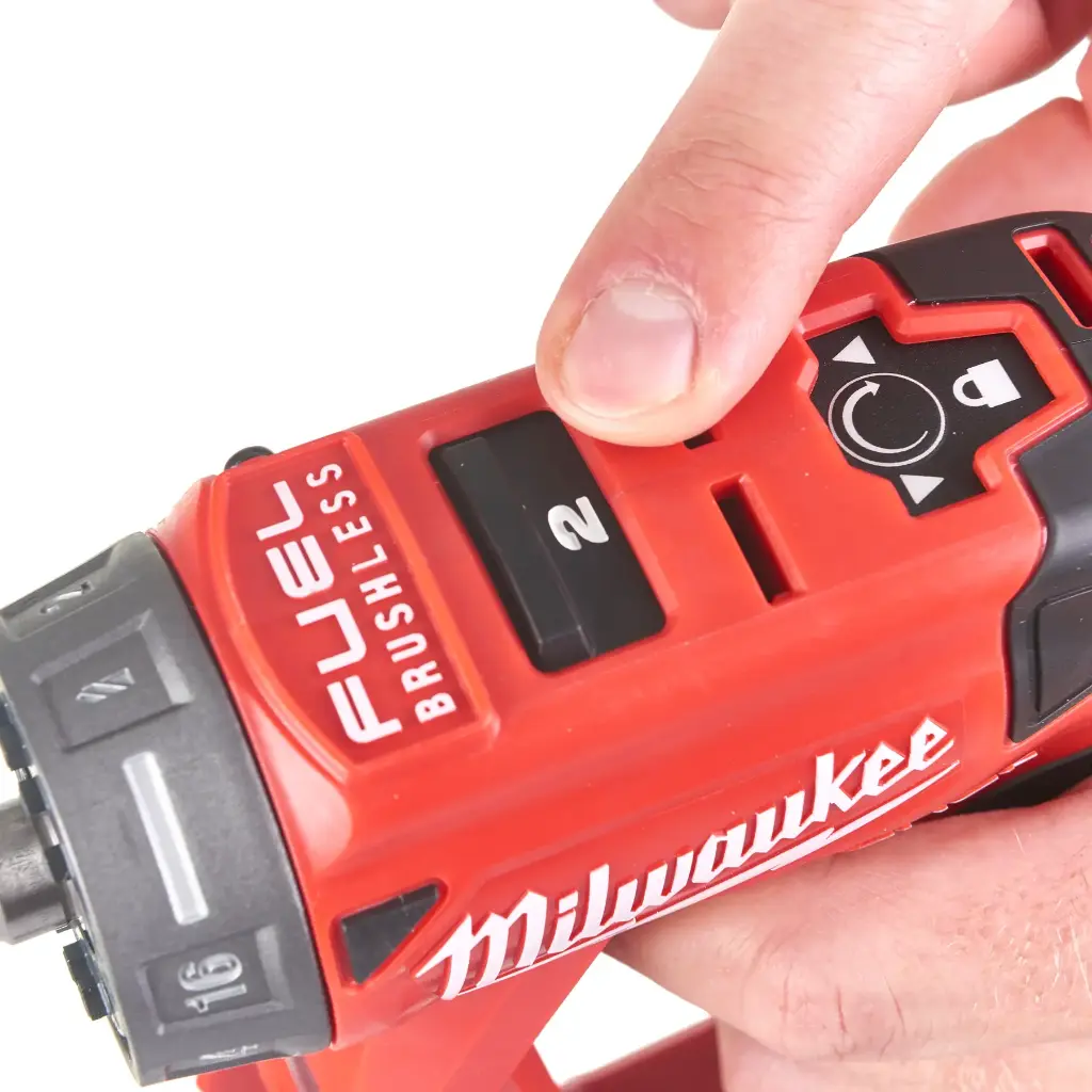 Дриль-шурупокрут акумуляторний MILWAUKEE, M12 FUEL FDDXKIT-0X 