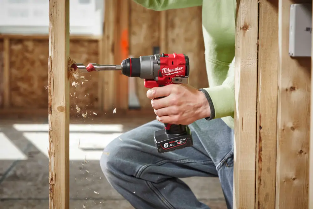 Дриль-шурупокрут акумуляторний MILWAUKEE, M12 FDD2-602X