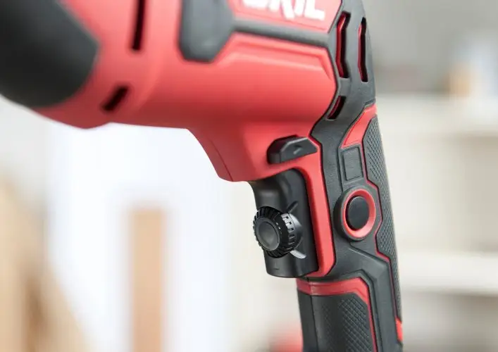 Ударний дриль 710W SKIL 6725 AA 11070200101 (HD1E6725AA) 