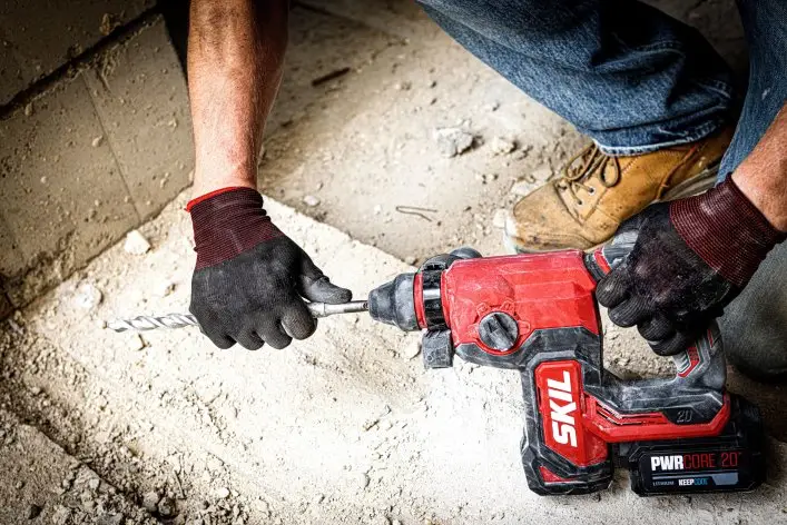 Промо-комплект перфоратор акумуляторний безщітковий SDS+, SKIL 3851 CA XP + енергокомплект 3110 АА 11070400202 (акумулятор 2,5 Ah, зарядний пристрій)