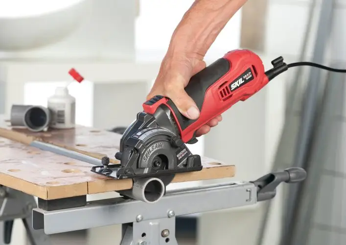 Компактна циркулярна пилка по мультиматеріалу (роторайзер) 89мм 600Вт SKIL 5360 GA Compact 11071500101 (SW1E5360GA) 