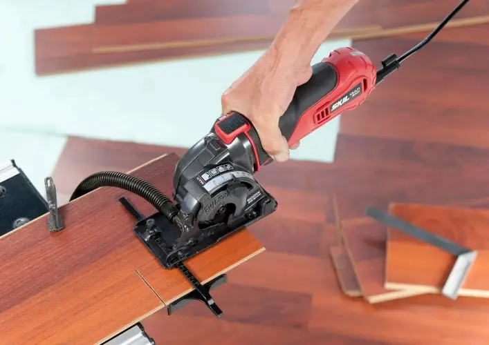 Компактна циркулярна пилка по мультиматеріалу (роторайзер) 89мм 600Вт SKIL 5360 GA Compact 11071500101 (SW1E5360GA) 