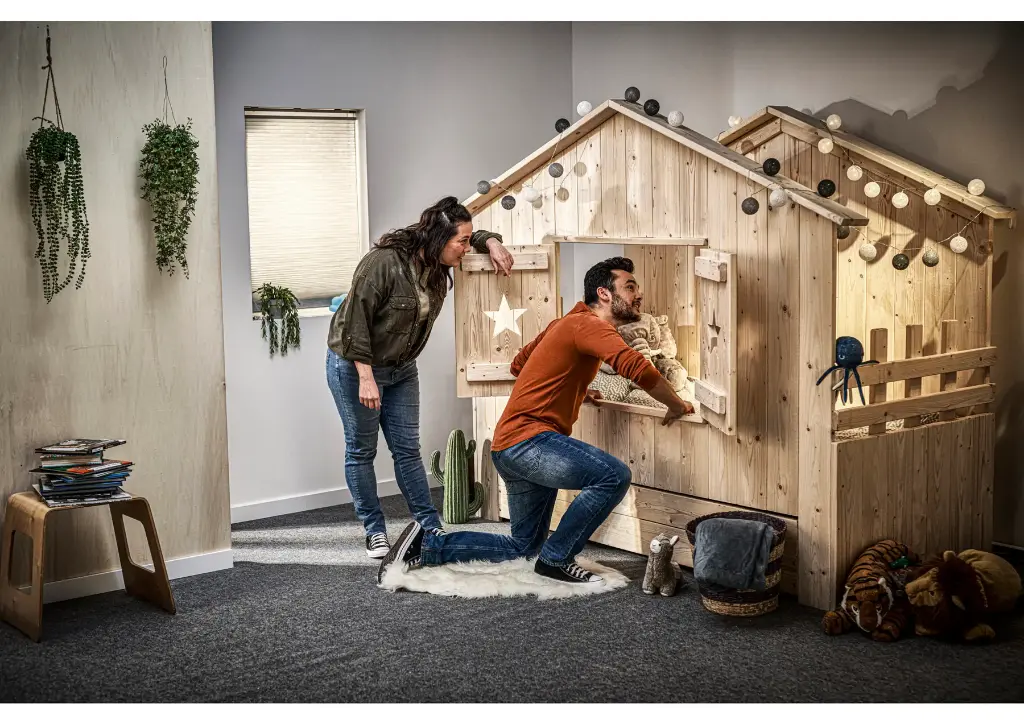 Пила циркулярна акумуляторна безщіткова, SKIL 3551 AB 11071600501 (акумулятор 4,0 Ah, зарядний пристрій, напрямні рейки) 