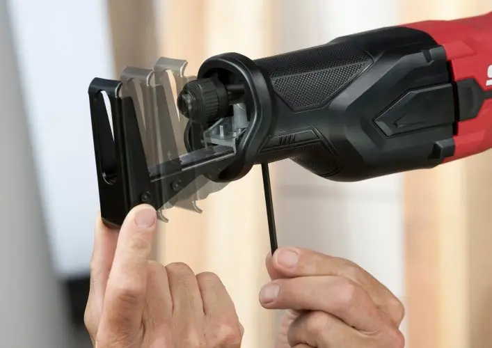 Мережева шабельна пила 900Вт SKIL 4961 AA 11071700201 (SW1E4961AA) 