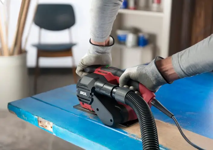 Стрічкова мережева шліфувальна машина 710Вт SKIL 7615 AB 11071200101 (SR1E7615AB) 