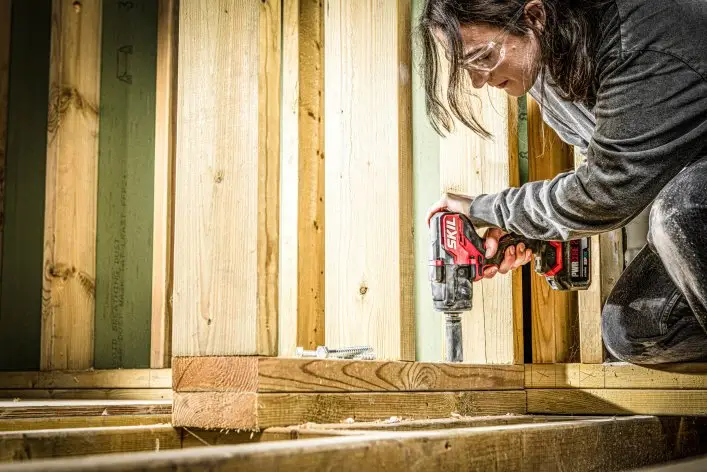 Промо-комплект гайковерт акумуляторний безщітковий ударний, SKIL 3285 CA XP + енергокомплект 3110 АА 11071900202 (акумулятор 2,5 Ah, зарядний пристрій) 