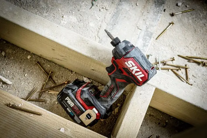 Промо-комплект гвинтоверт акумуляторний безщітковий ударний, SKIL 3225 CA Compact + енергокомплект 3110 АА 11072000202 (акумулятор 2,5 Ah, зарядний пристрій) 