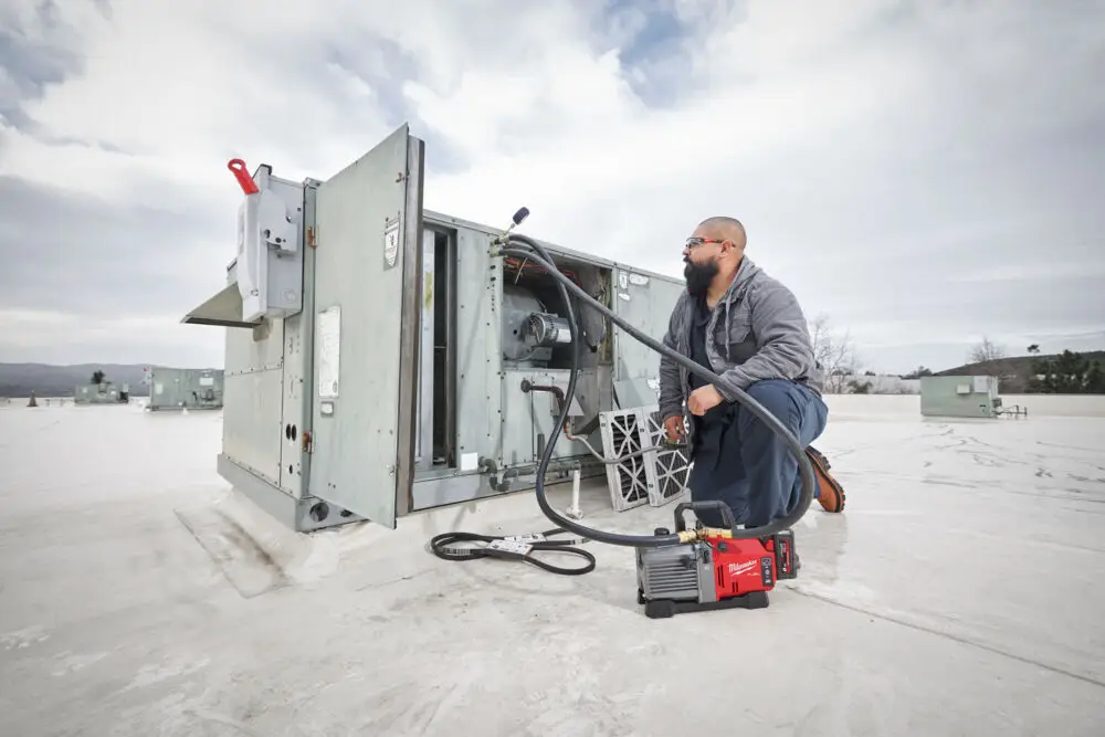 Насос вакуумний акумуляторний MILWAUKEE, M18 FVP5-0 