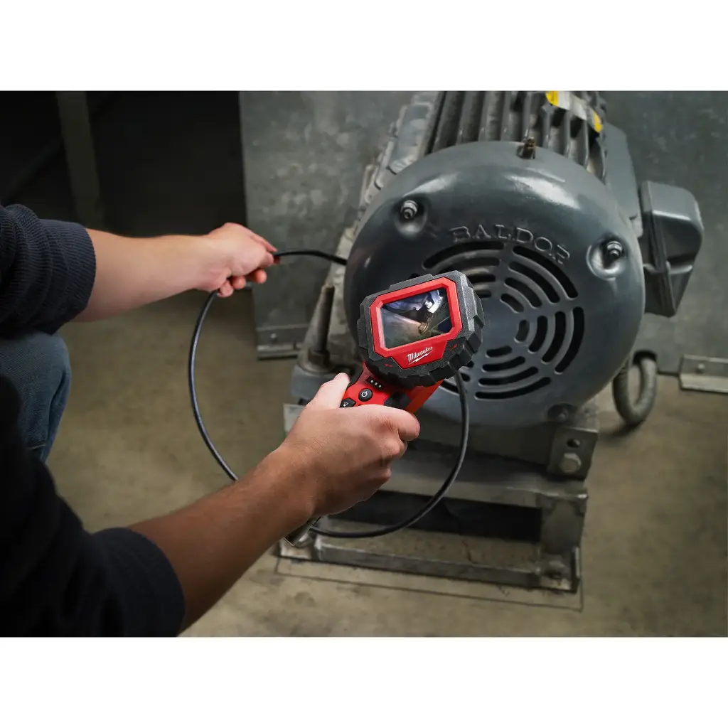 Камера цифрова акумуляторна M-Spector MILWAUKEE, M12 IC-201C(S) (+зарядний пристрій, 1акум. Х 2Аг, кейс) 